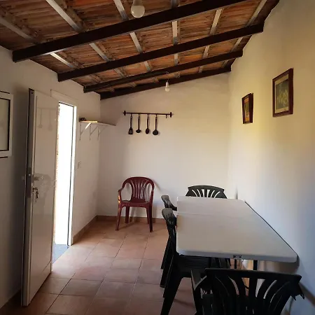 Vv Casa Julia Casa de Férias *